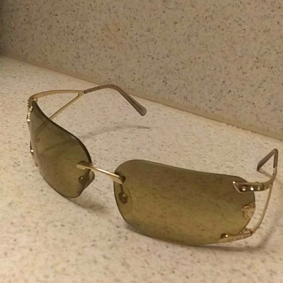 Versace Accessories - Authentic Versace Sunglasses with case included